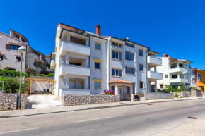 Apartments with a parking space Mali Losinj (Losinj) - 8026, Mali Losinj